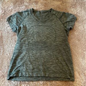 Swiftly Tech Race Length T Shirt